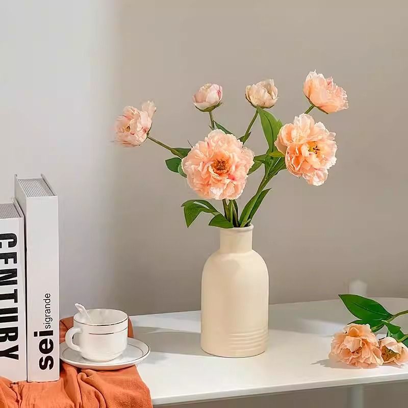 Realistische Pfingstrose Blumenstiel