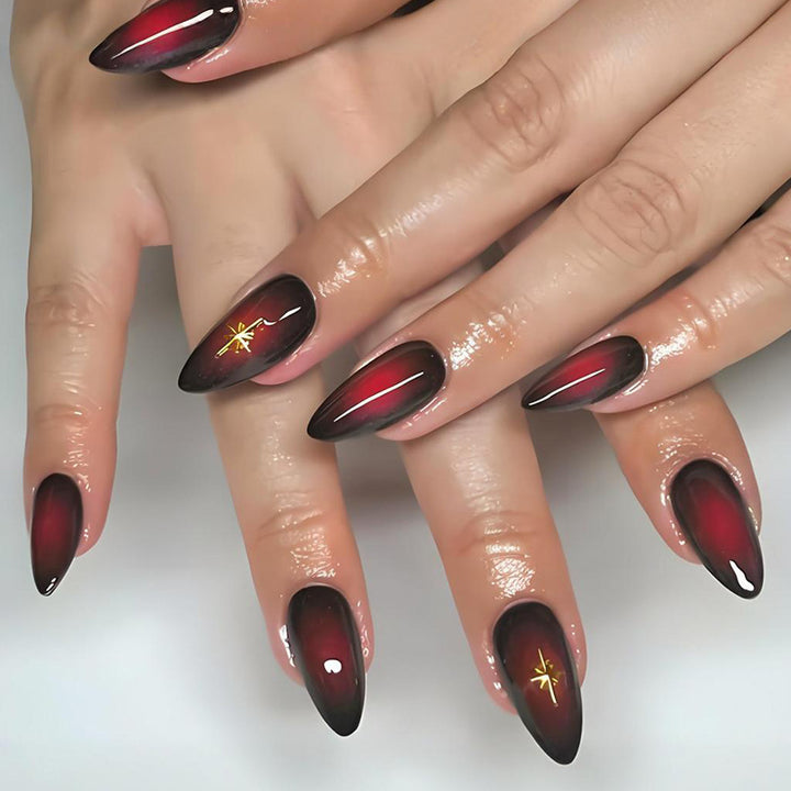 Kunstnagelset mit elegantem Farbverlauf und Glitzerdetails Karnz