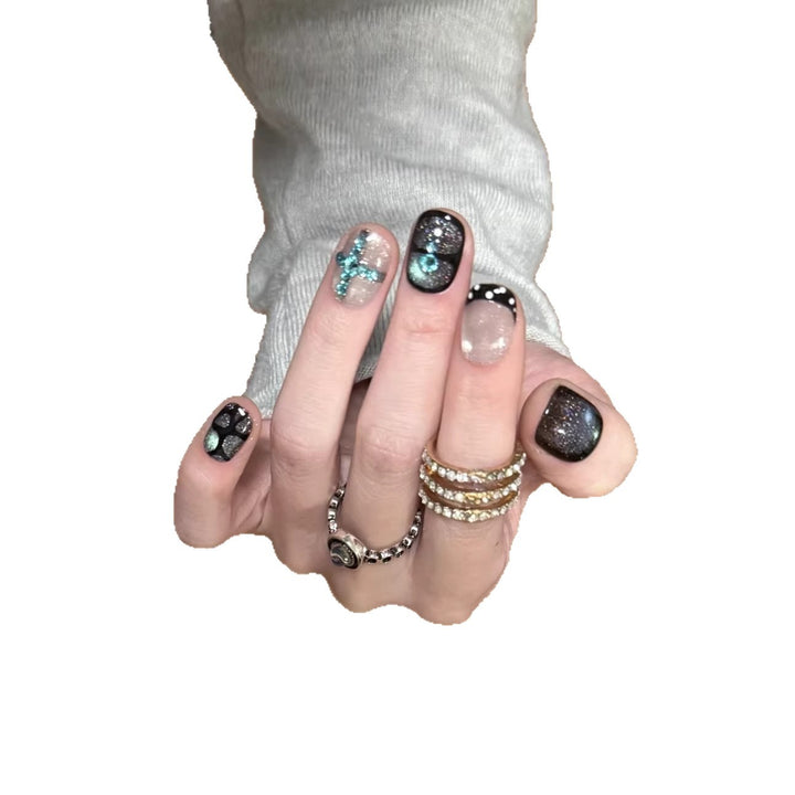Künstlerische Gel-Nagelkunstverlängerungen