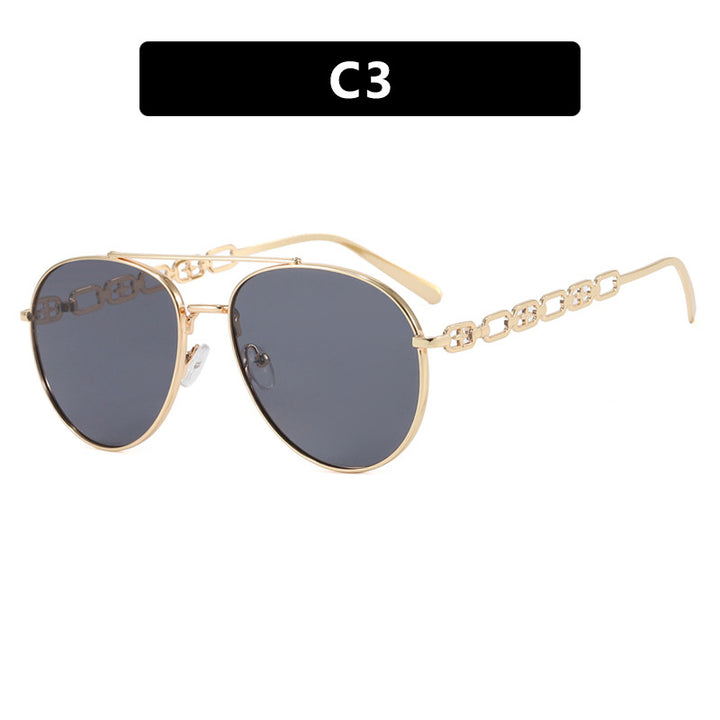 Damen auffällige Sonnenbrille mit luxuriösem Kettendetail und polarisierten Gläsern Karnz