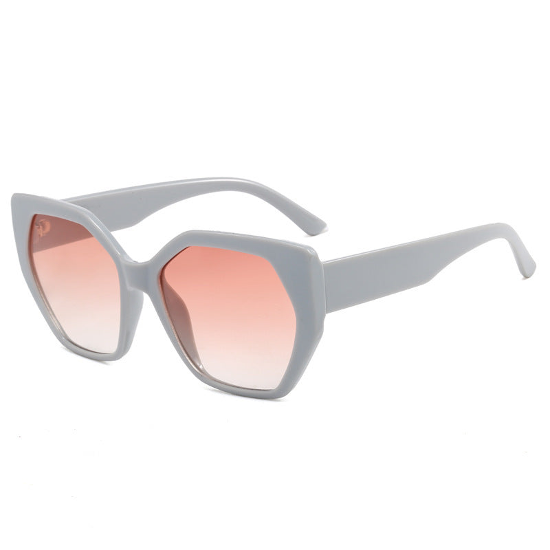 Damen oversized Sonnenbrille mit robustem, facettiertem Rahmen Karnz