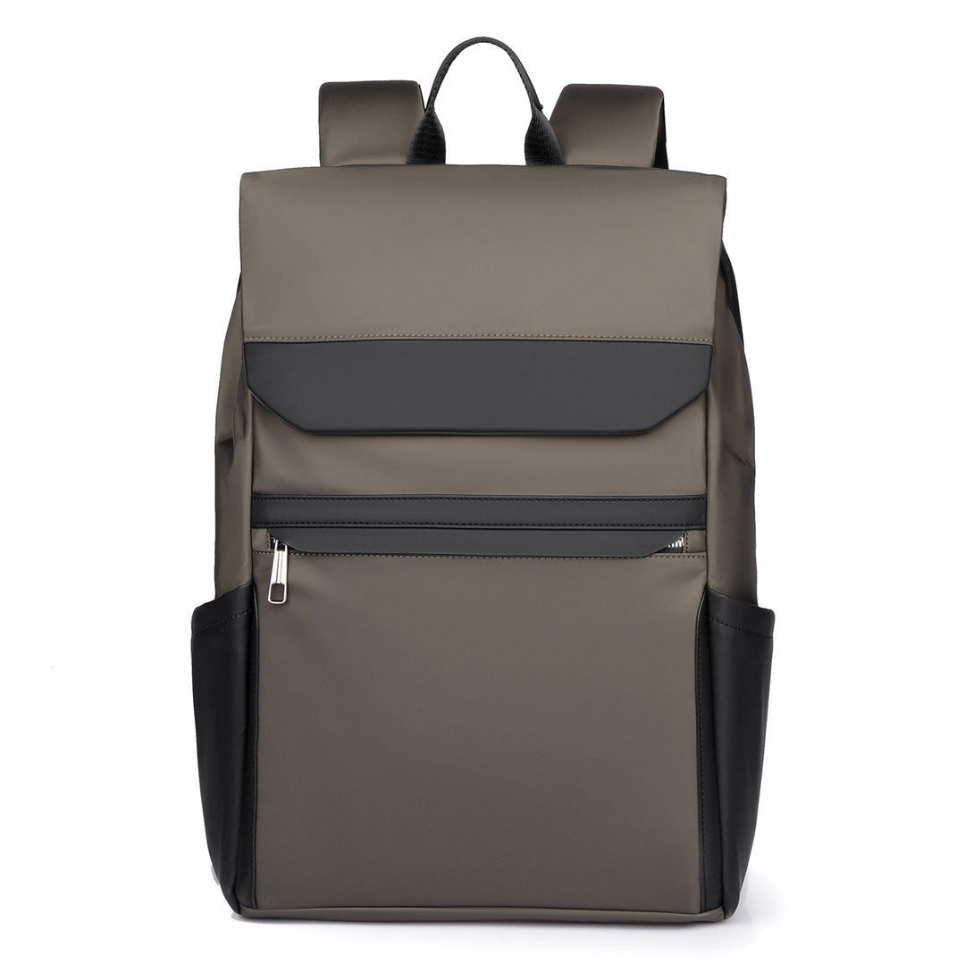 Schlanker moderner Alltagsrucksack Karnz