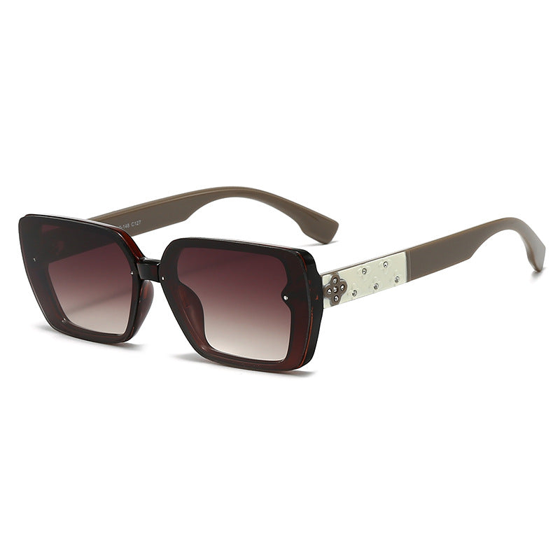 Damen Sonnenbrille mit extravaganten Schmuckdetails Karnz