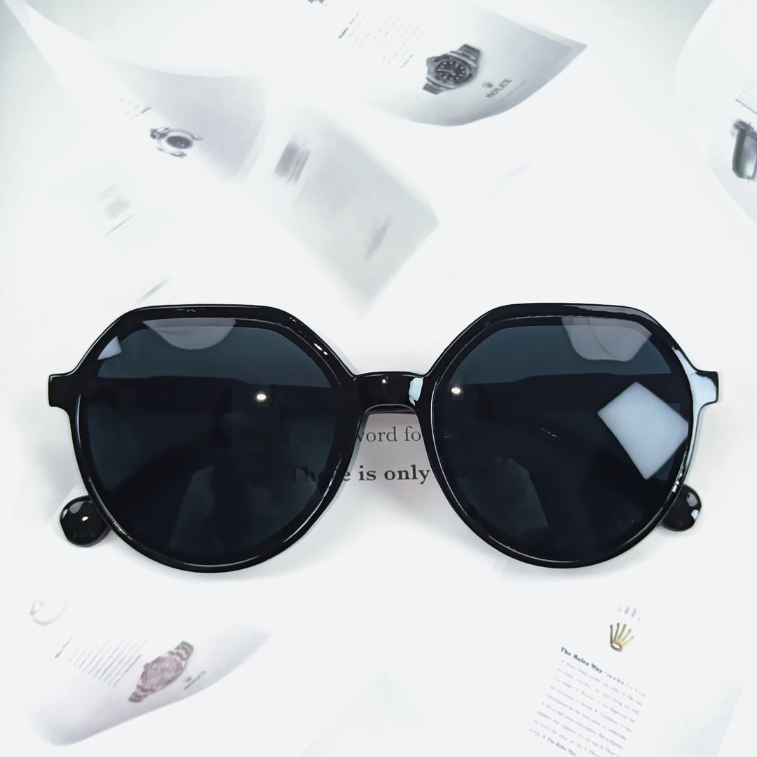Damen Geometrische Sonnenbrille mit extravagantem Akzent Karnz