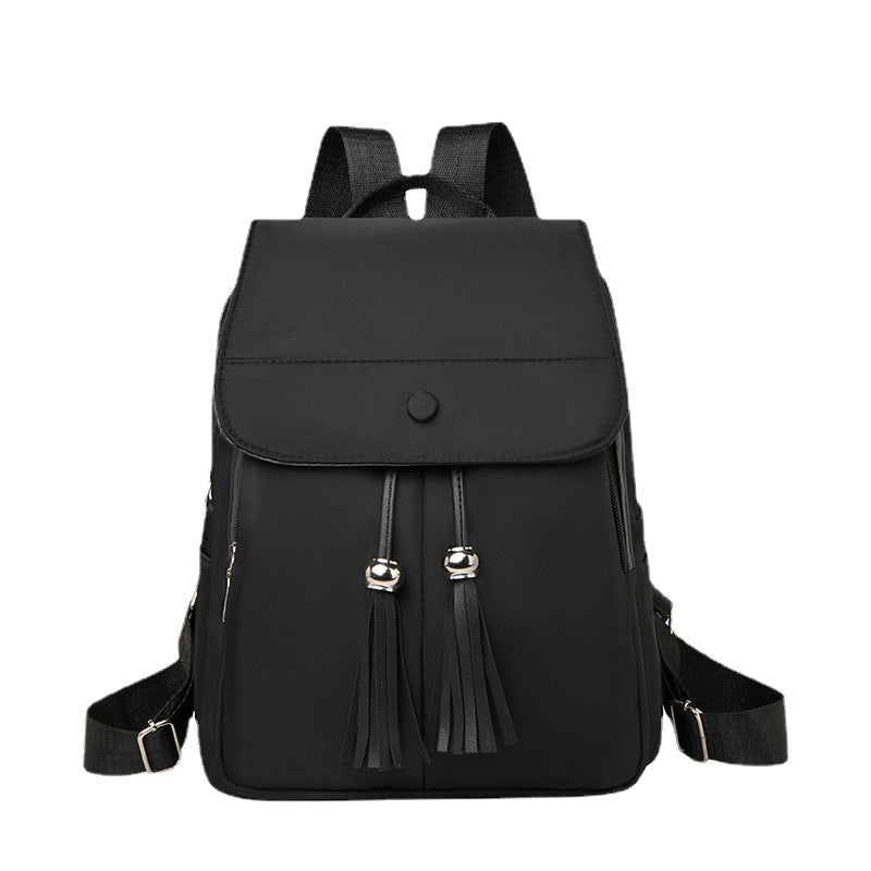 Stylischer Rucksack mit Quasten Karnz