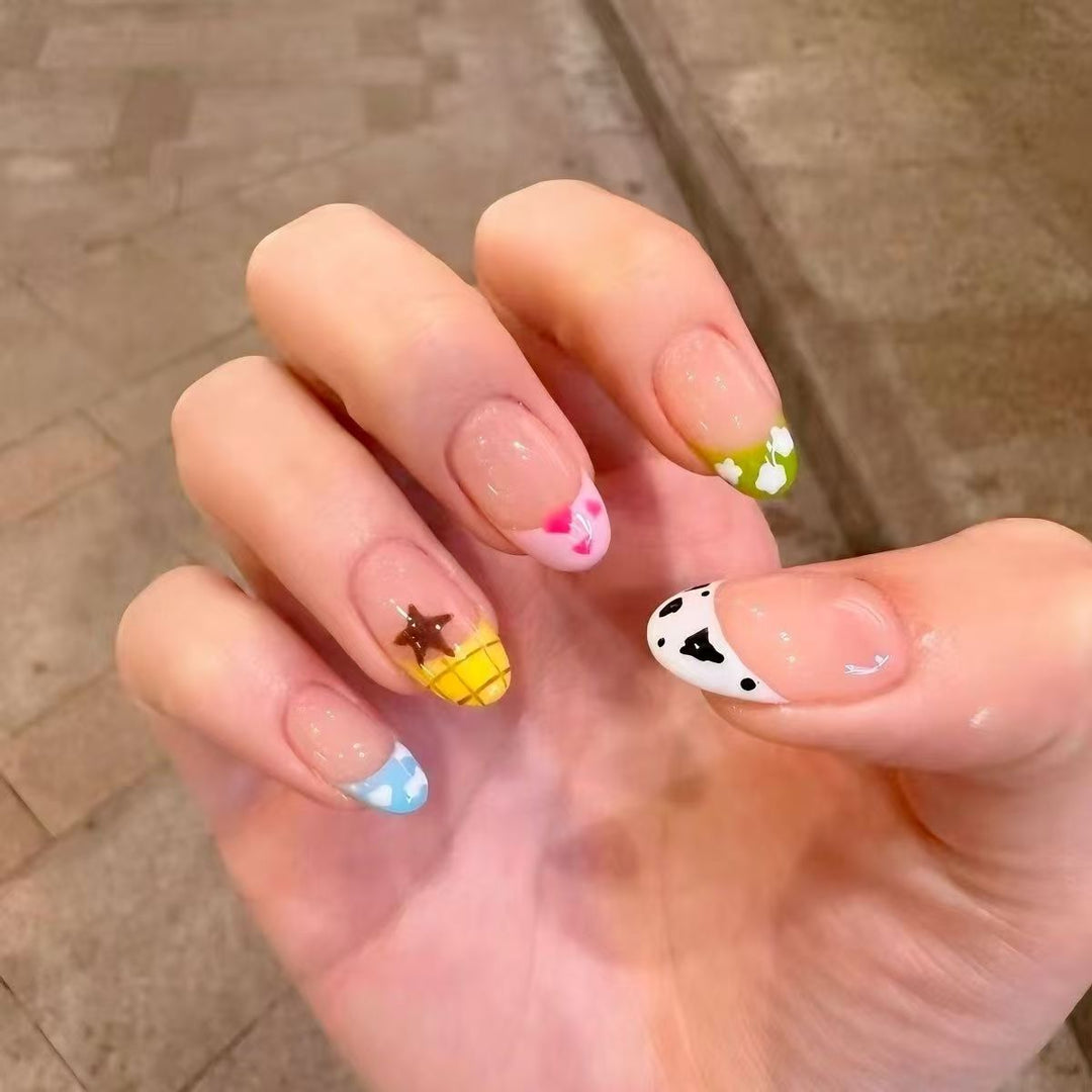 Künstlerische Themen Nageldesign Kollektion Karnz