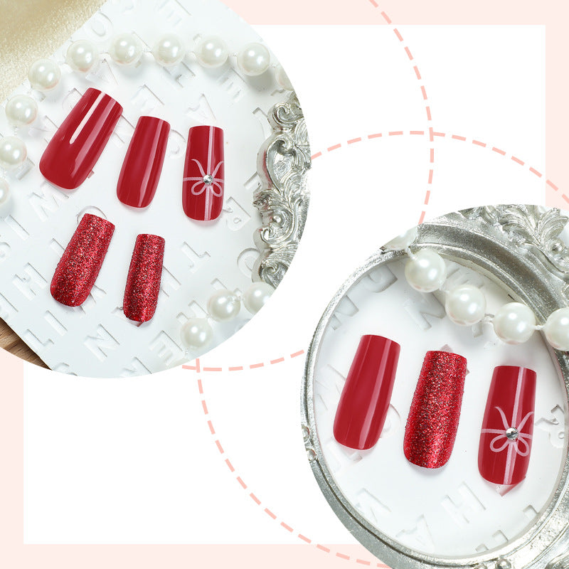 Festliches Glitzerndes Press-On Nagelkunst Set Karnz