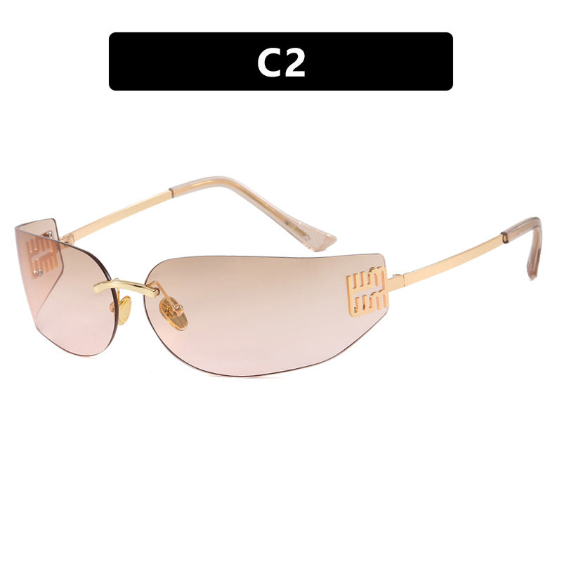 Damen futuristische Designer-Sonnenbrille mit ausgefallenem Rahmen und UV-Schutz Karnz
