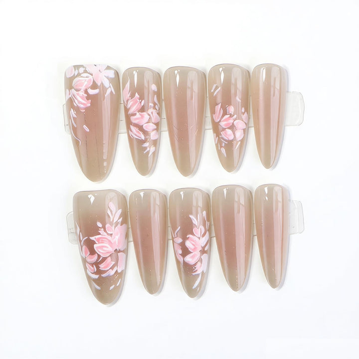Elegantes Press-On-Nagelkunst-Set mit floralem Design Karnz