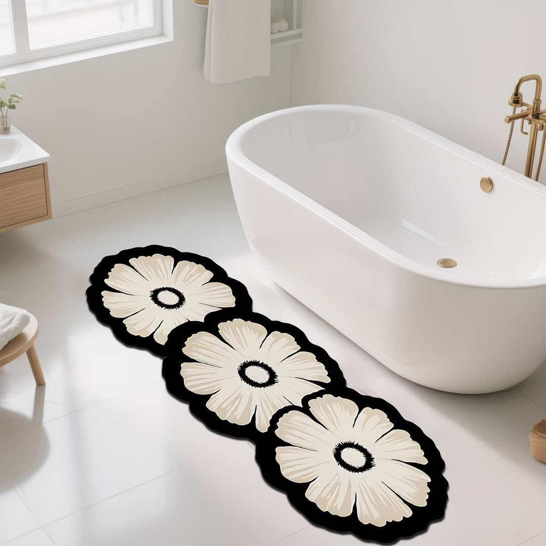 Dekorative Badematte mit floralen Mustern