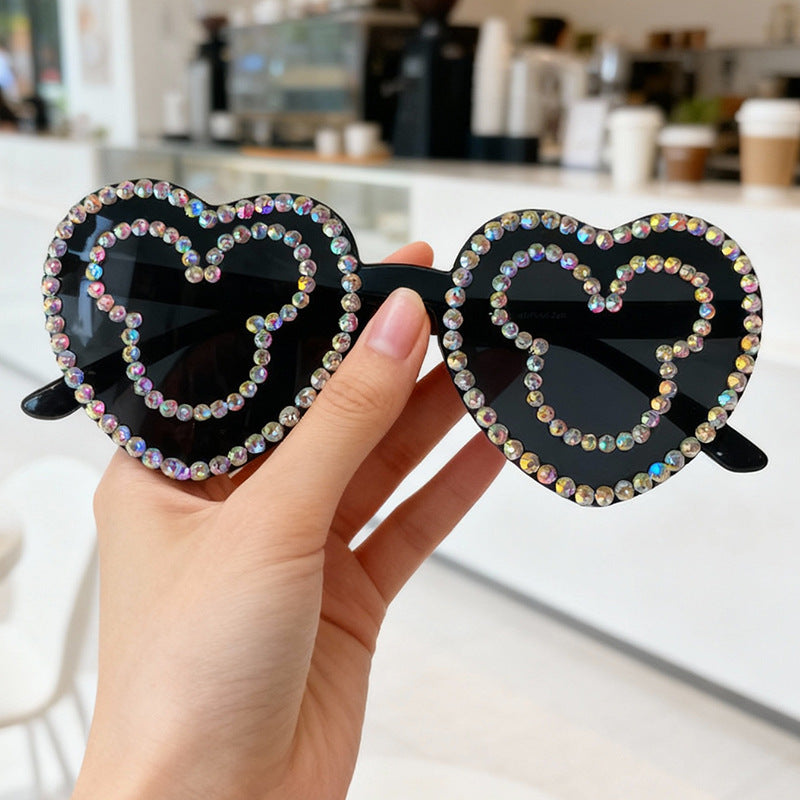 Rhinestone-besetzte herzförmige Sonnenbrille Karnz 1787141236