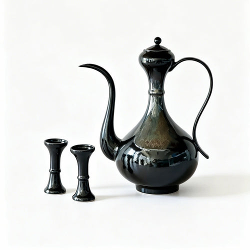 Elegantes dekoratives Teekannen-Set