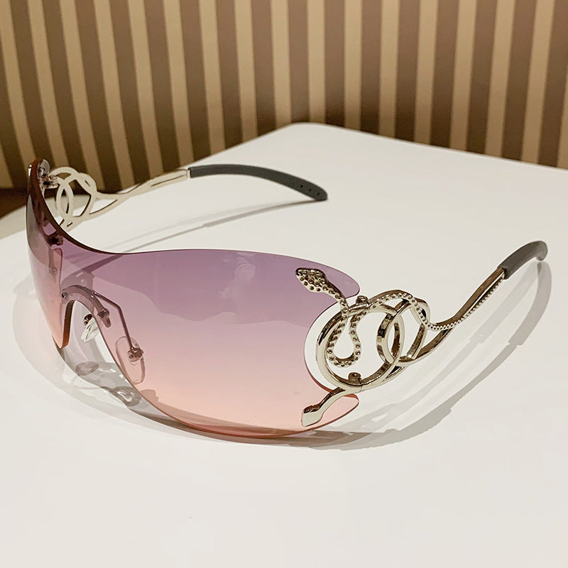 Damen futuristische Sonnenbrille mit verspieltem Design Karnz
