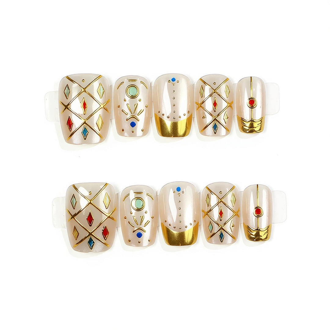 Elegante Nagelkunst Karnz