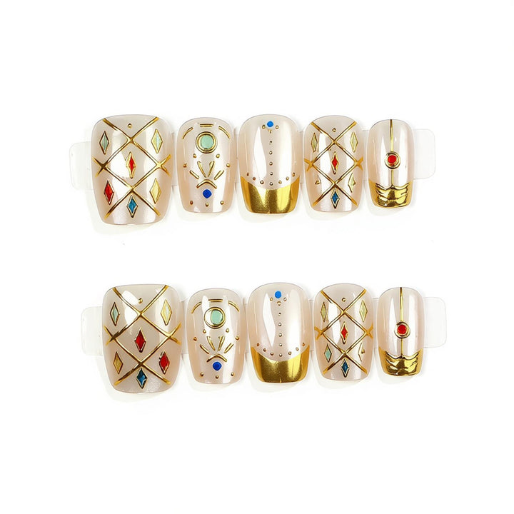 Elegante Nagelkunst Karnz