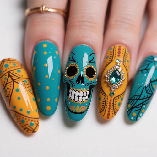 Künstliche Kunstnägel mit Totenkopf-Design und Glitzerverzierungen Karnz