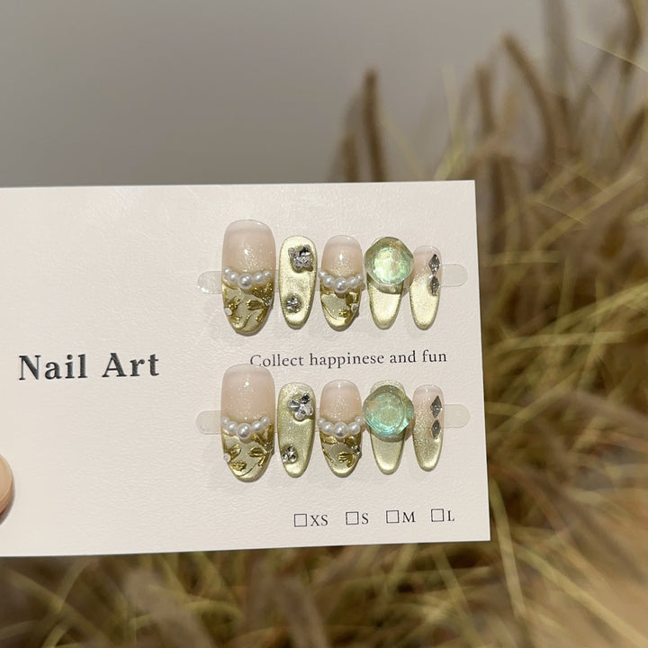 Elegantes Press-On Nagelkunst Design Set