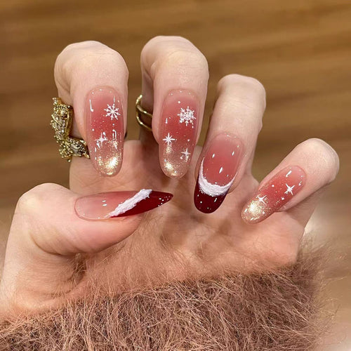 Dekorative Nagelkunst Karnz