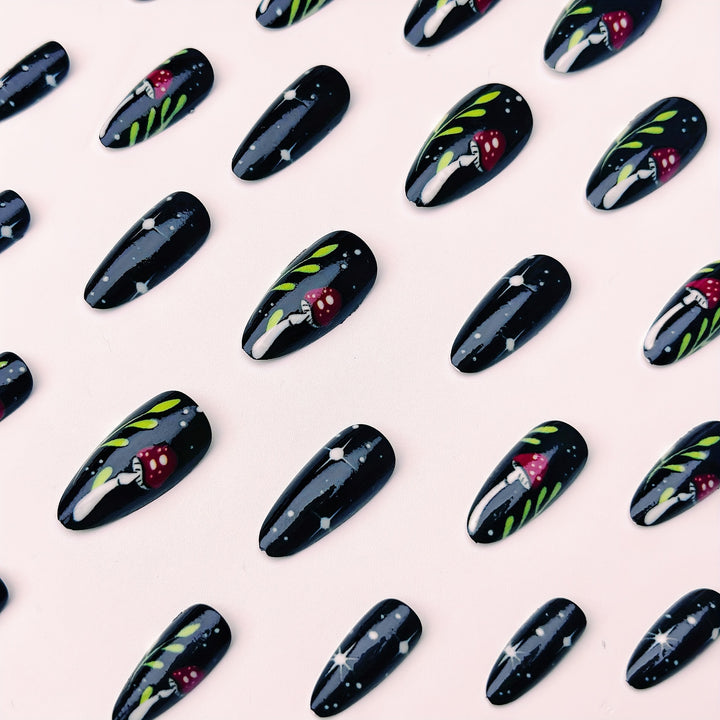 Kreatives Nageldesign Set Karnz