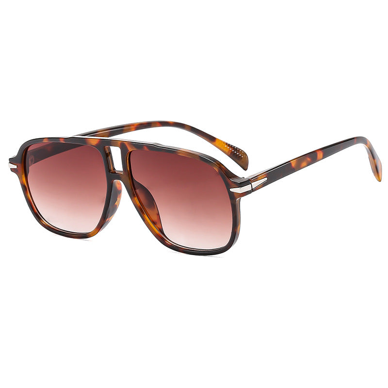 Damen oversized Sonnenbrille mit modischem Design und schützendem UV-Filter Karnz