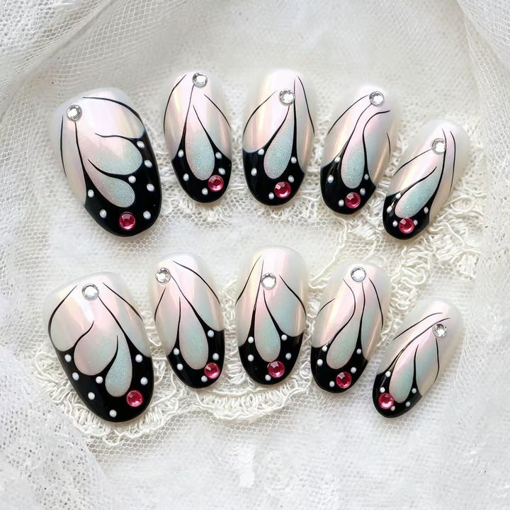 Artistic Nail Design