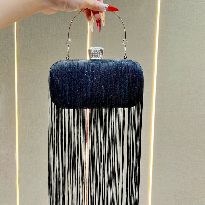 Fransen Detail Abend-Clutch