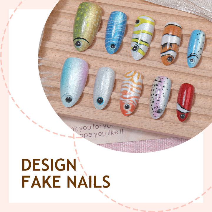 Kreatives Kunstnagelset mit Unterwasser-Motiv Karnz