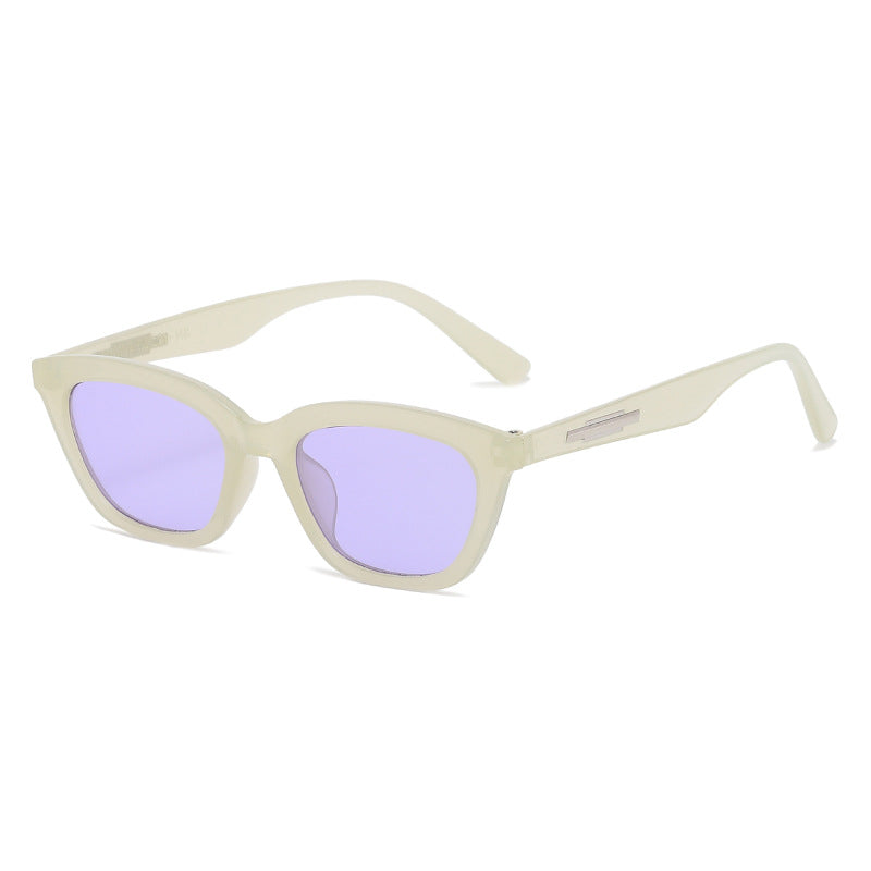 Damen modische Cat-Eye Sonnenbrille mit transparentem Rahmen und verspiegelten Gläsern Karnz