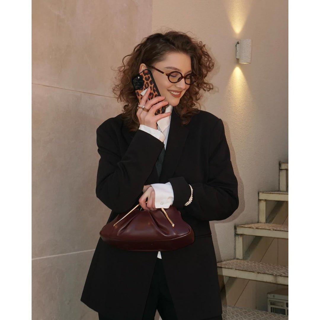 Designer Handtasche mit Einzigartigem Griff Karnz