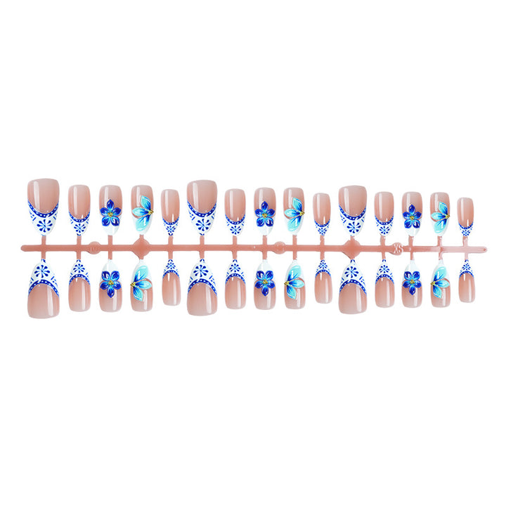 Künstlerisch floral dekoriertes Press-on-Nagelset