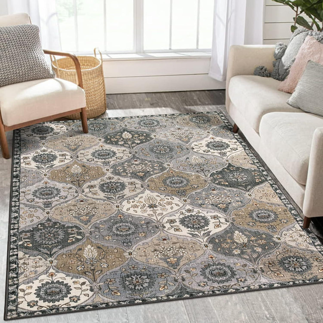Geometrischer Floral-Teppich