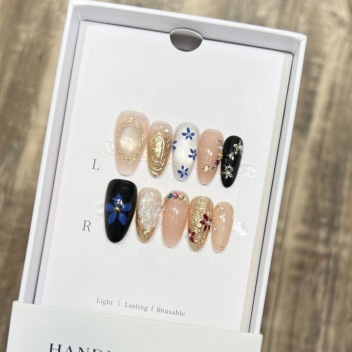 Elegantes Floral Press-On Nagelset Karnz