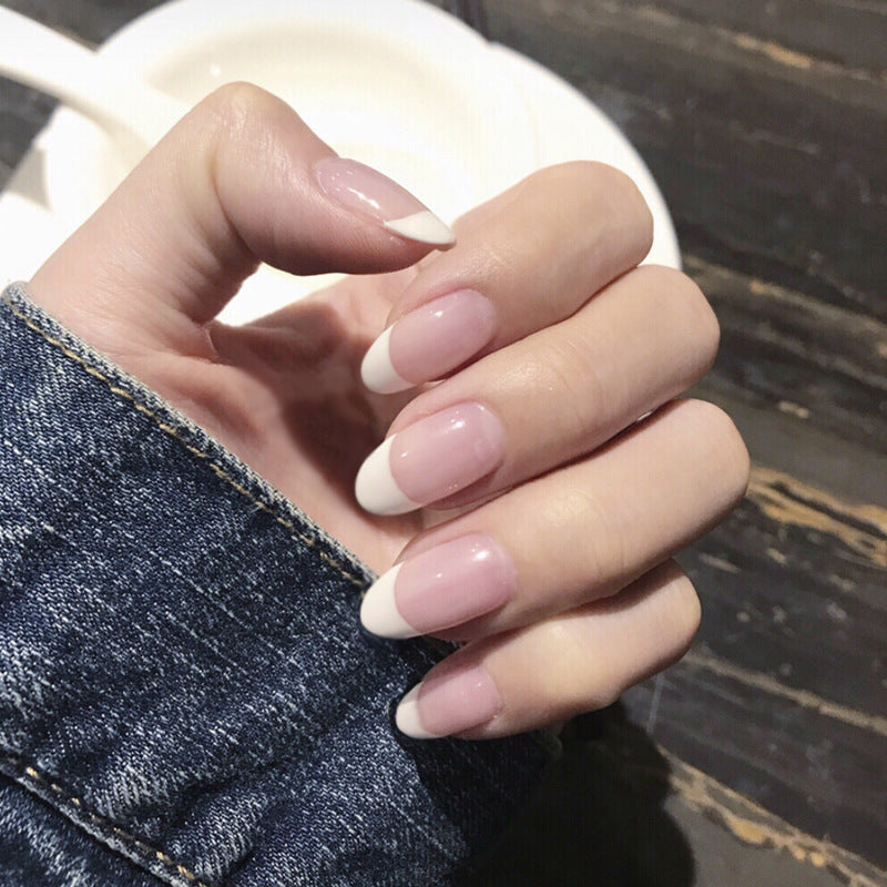 Glitzernde Press-On Nagelspitzen