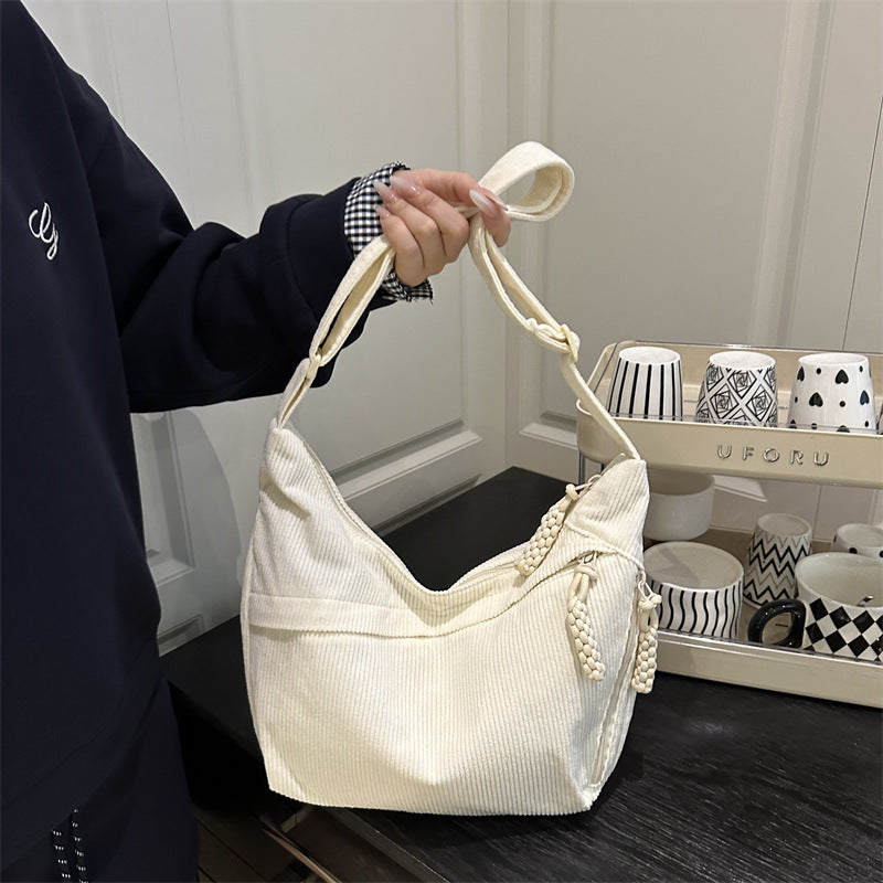 Umweltfreundliche gerippte Crossbody-Tasche Karnz