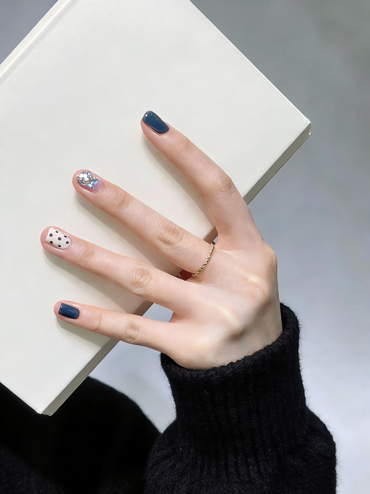 Künstlerisches Nageldesign