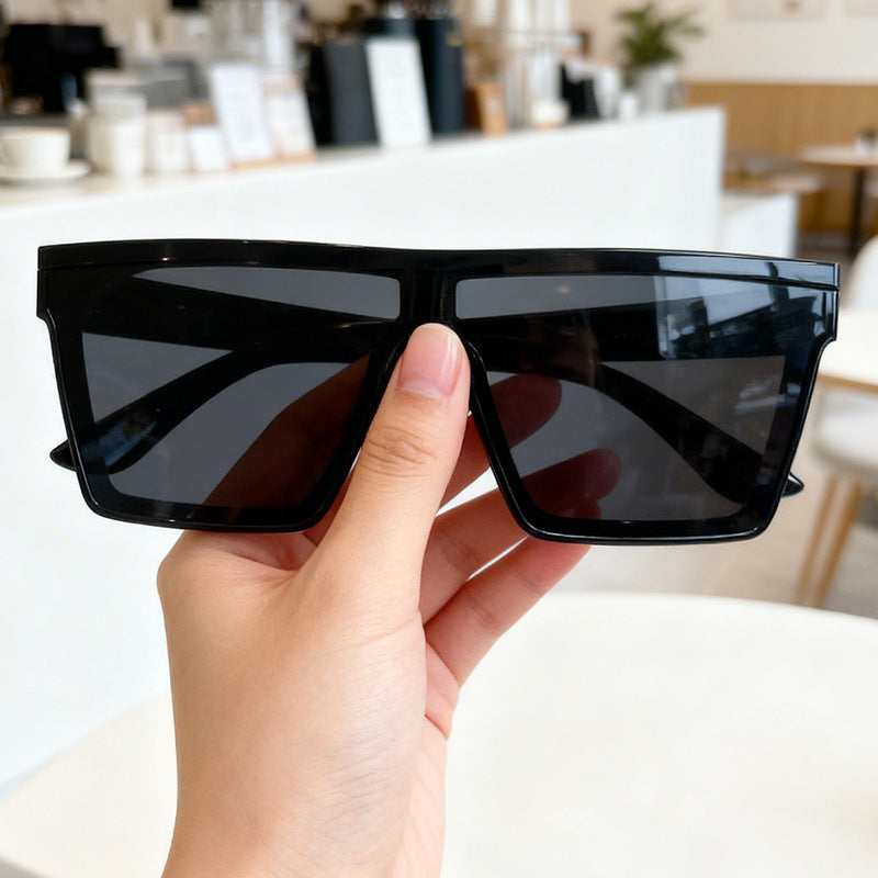 Fette Rechteck-Sonnenbrille Karnz