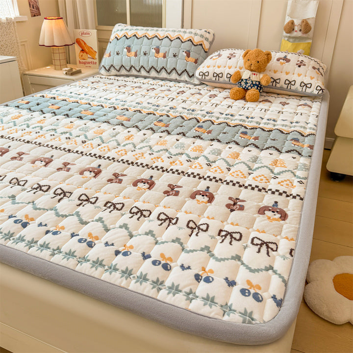 Niedlicher Cartoon Tier Quilted Matratzenauflage