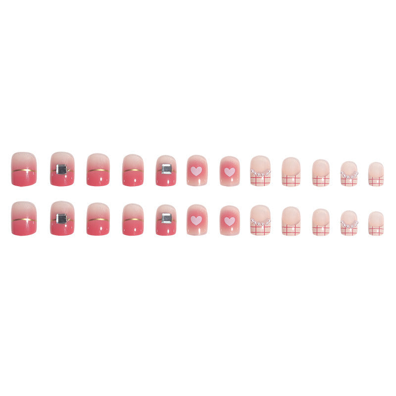Glamourös Herz-akzentuierte Nagelkunst Karnz