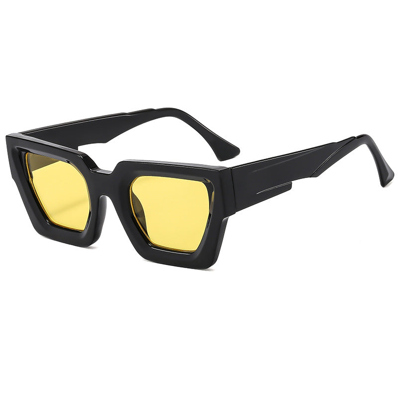 Damen stylische quadratische Sonnenbrille im modernen Design mit veredelt Kunststoffrahmen Karnz