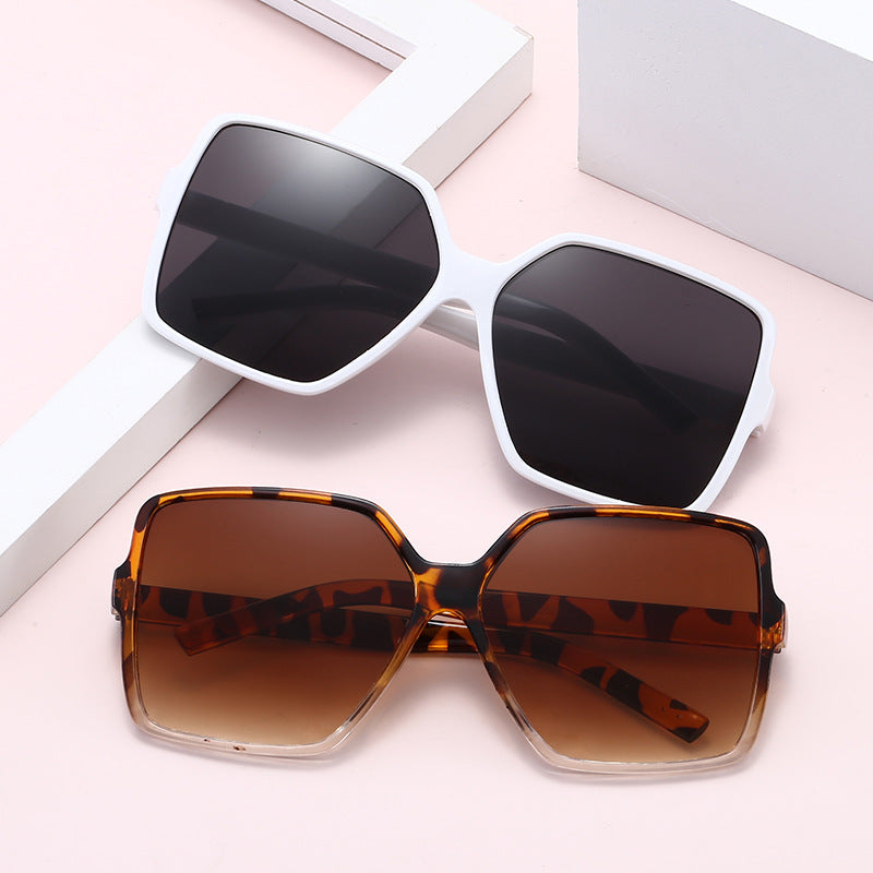 Damen oversized quadratische Sonnenbrille mit elegantem Rahmen Karnz