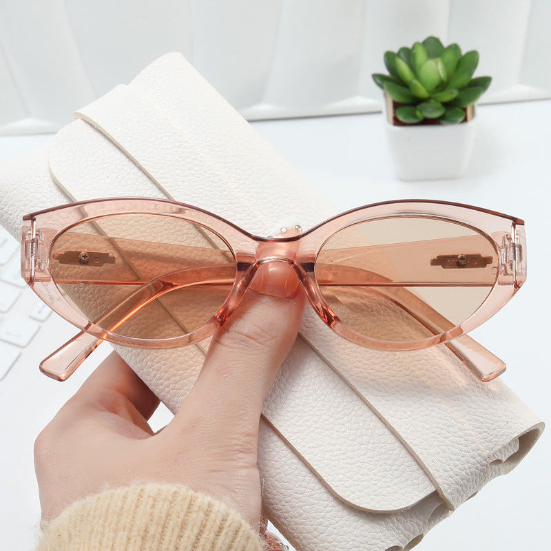 Damen Cat-Eye Sonnenbrille mit elegantem Kunststoffrahmen Karnz