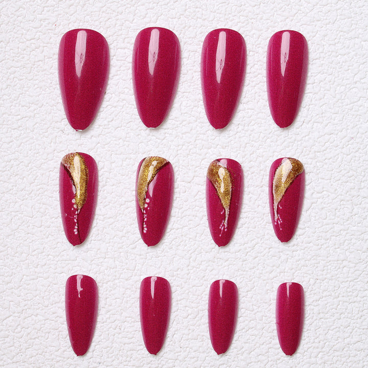 Elegante Stiletto Press-On Nagelkunst Karnz