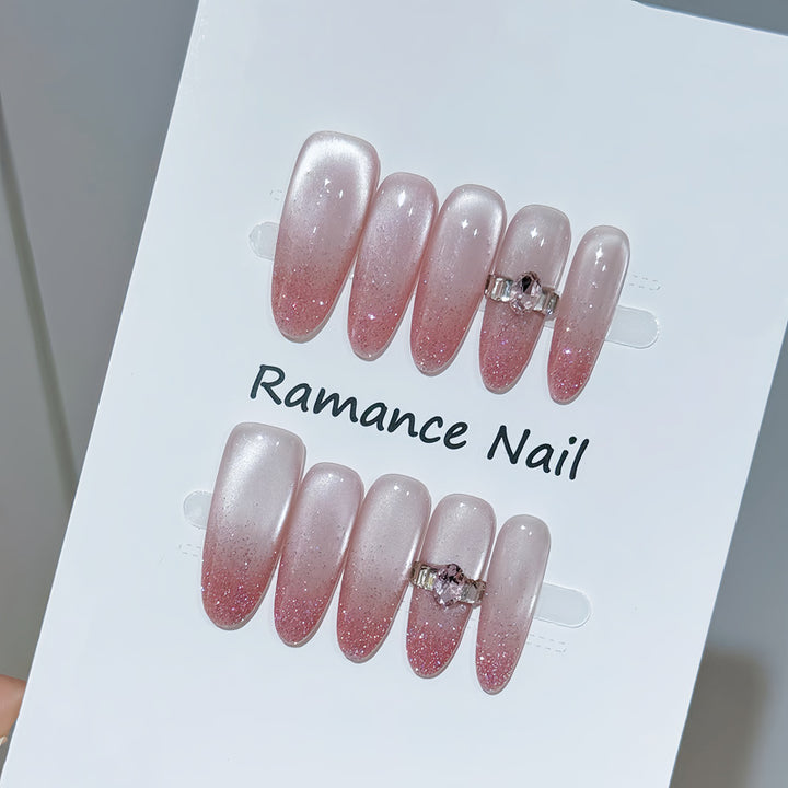 Elegante Ombre Druck-Nägel Karnz