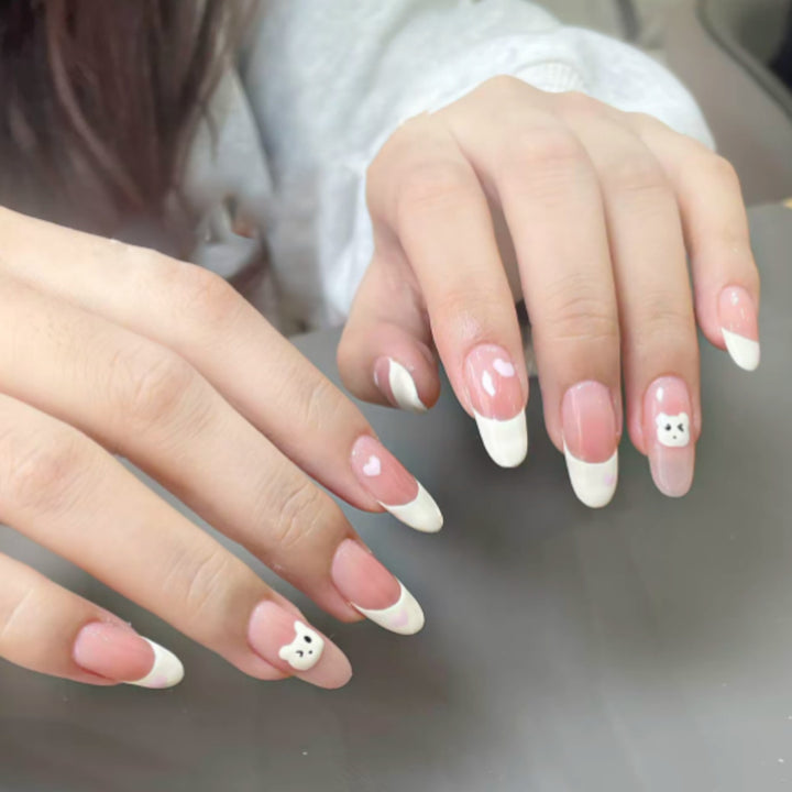 Niedliches Cartoon-Charakter Press-On-Nagelset Karnz