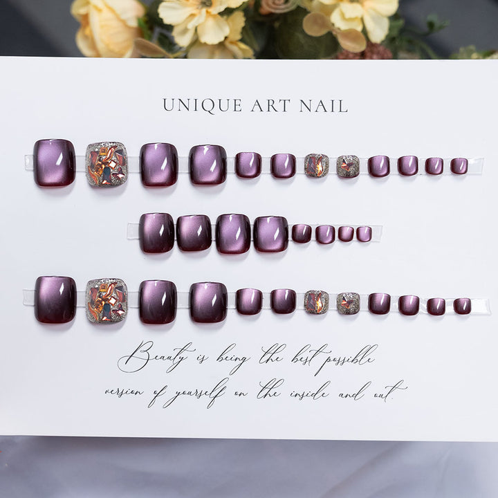 Dekorative Glitter Nagelkunst