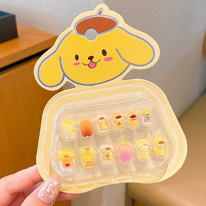 Kunstnägel mit Süßem Tierdesign Karnz