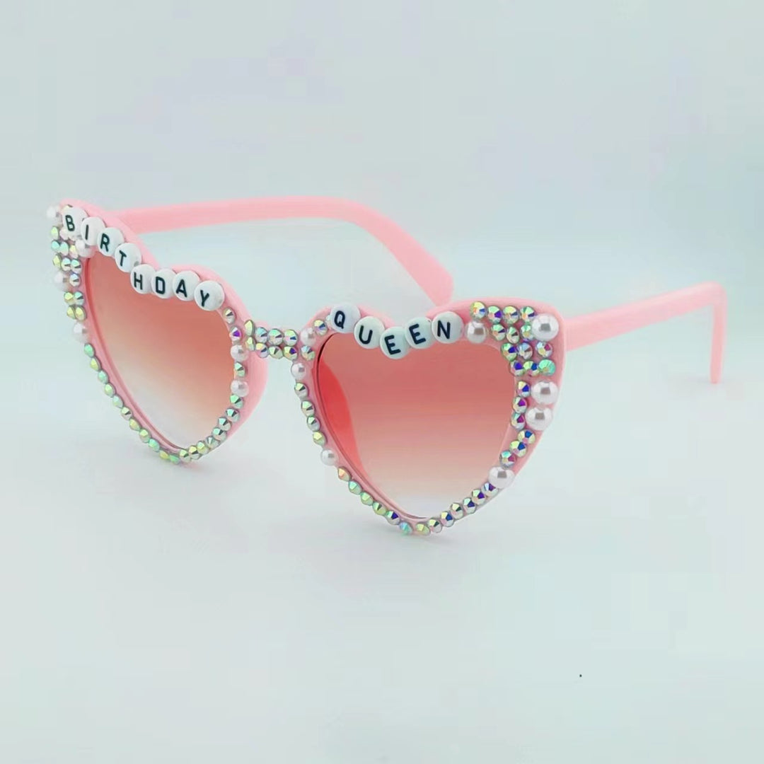 Damen Herzförmige Sonnenbrille mit außergewöhnlichem Dekor Karnz