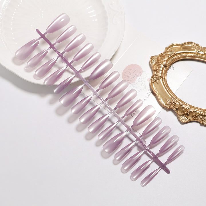 Gel-Nagel-Spitzen Karnz