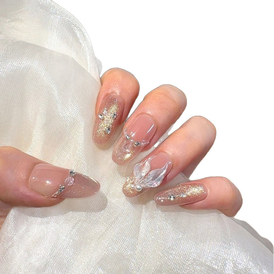 Elegante mit Strass veredelte Press-On Nägel Karnz