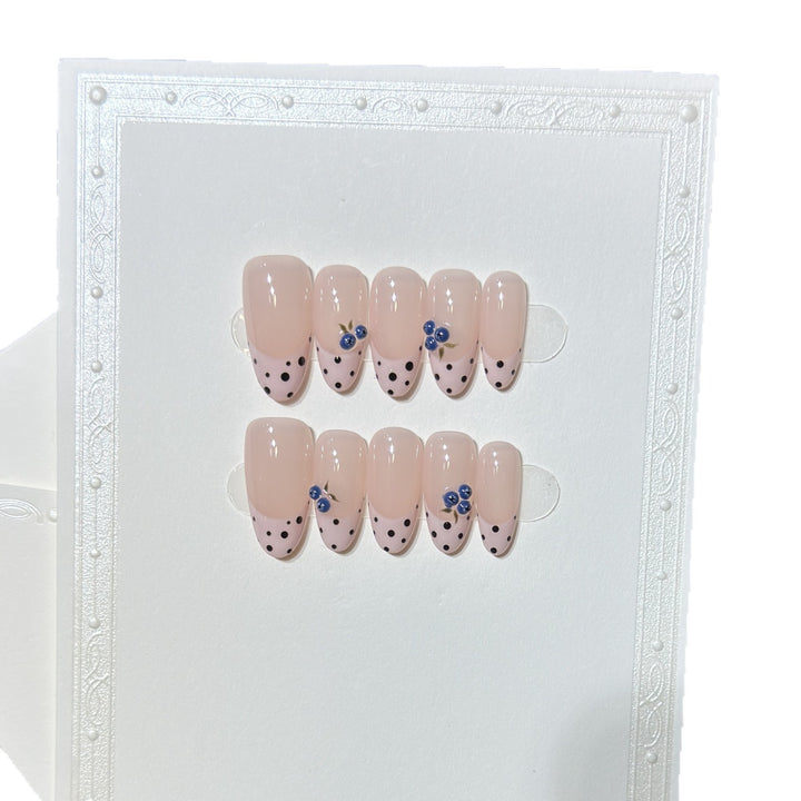 Press-On Nail Set Karnz